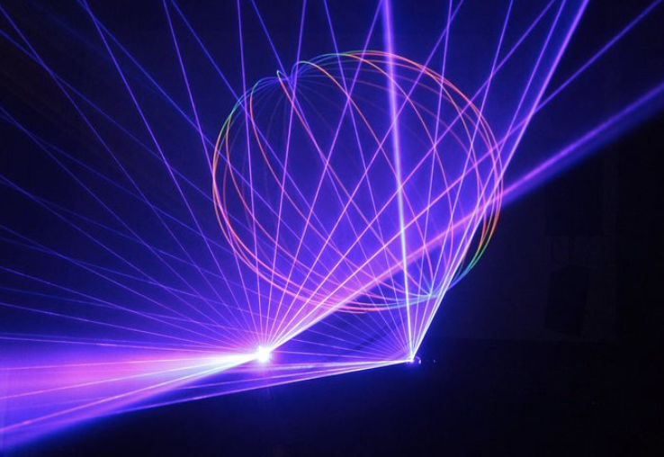 文本
描述已自动生成